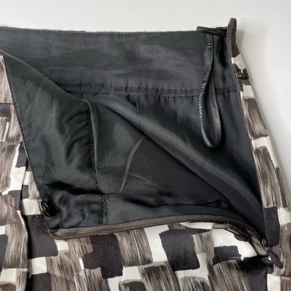 Lafayette 148 New York Abstract Geometric Print Knee Length Midi Pencil Skirt - Picture 5 of 9